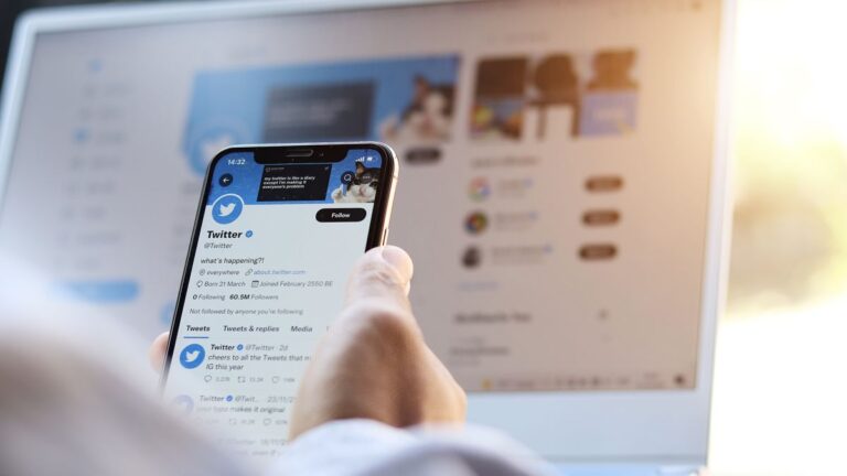 Detoxing the Social Media Block