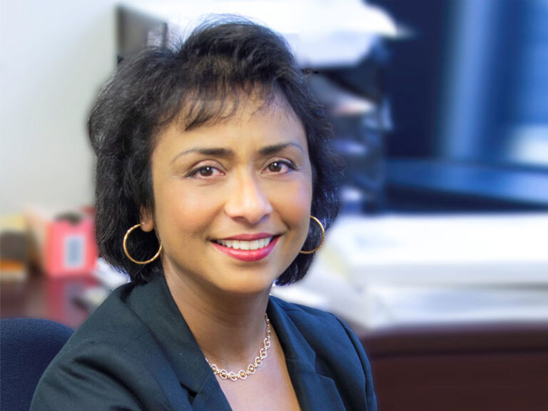 Leveraging Passkeys for Strong Authentication of Dynamic Teams of Enterprise Users